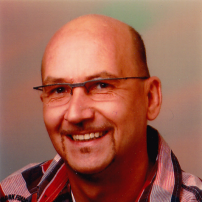 Thorsten - Tarot & Kartenlegen - Medium & Channeling - Familie - Lenormandkarten - E-Mail & Beratung